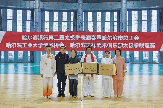 球友体育稳定线路